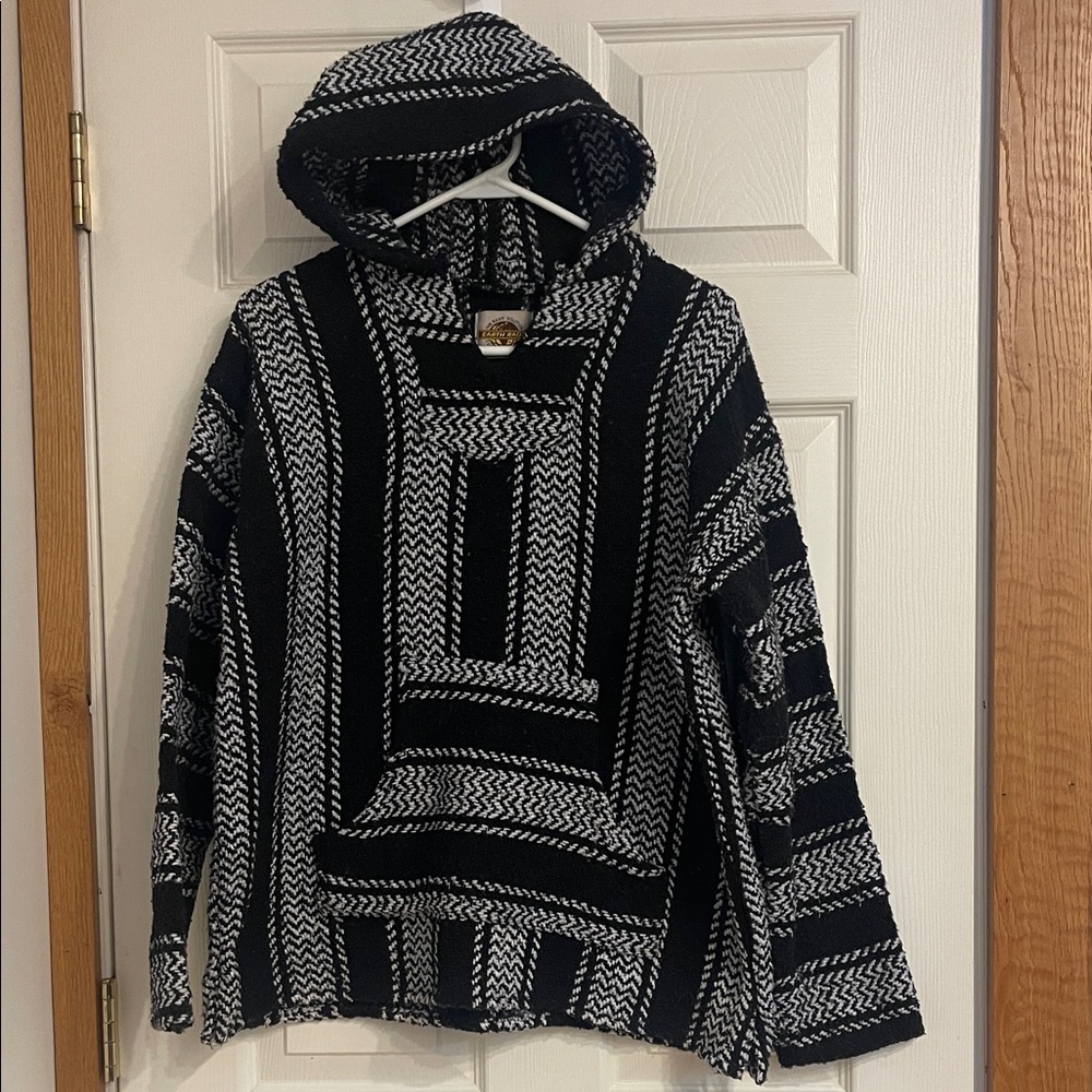 Black and White Patterned Men's Sweater